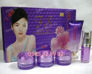 Bộ mỹ phẩm TheFaceShop tím 5.1