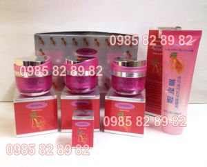 Bộ mỹ phẩm Ginseng